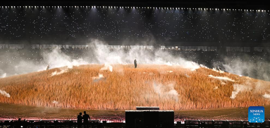 Scena del "world tour listening party" del rapper americano Kanye West, ad Haikou, capoluogo della provincia di Hainan, nella Cina meridionale. (15 settembre 2024 - Xinhua)