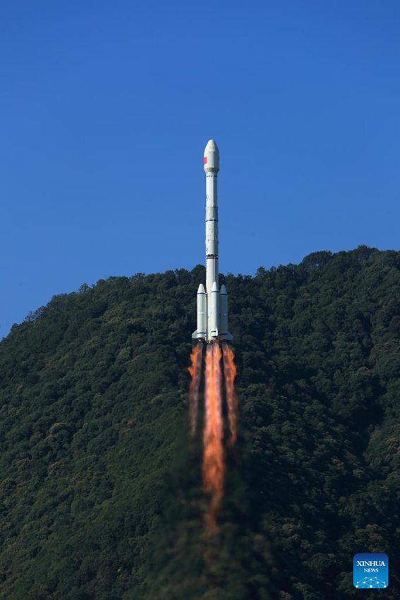 La Cina lancia due satelliti di navigazione BeiDou